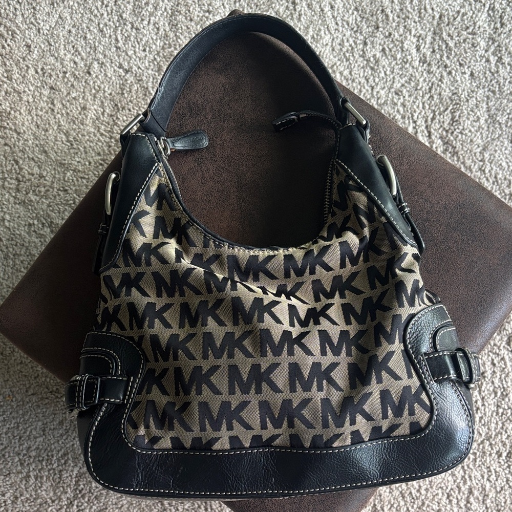 Michael Kors Brookville Signature Hobo Bag